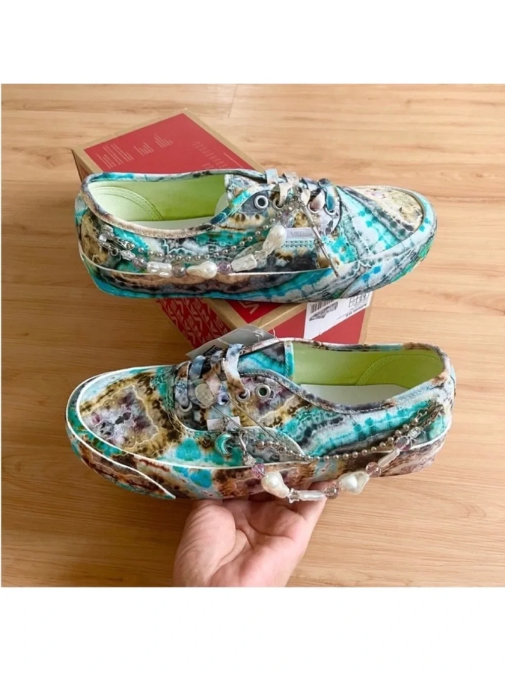 Vans Authentic 44 D Cosmic Traveler Pearl Women Size 9.5 US VNOA7Q5CPRL